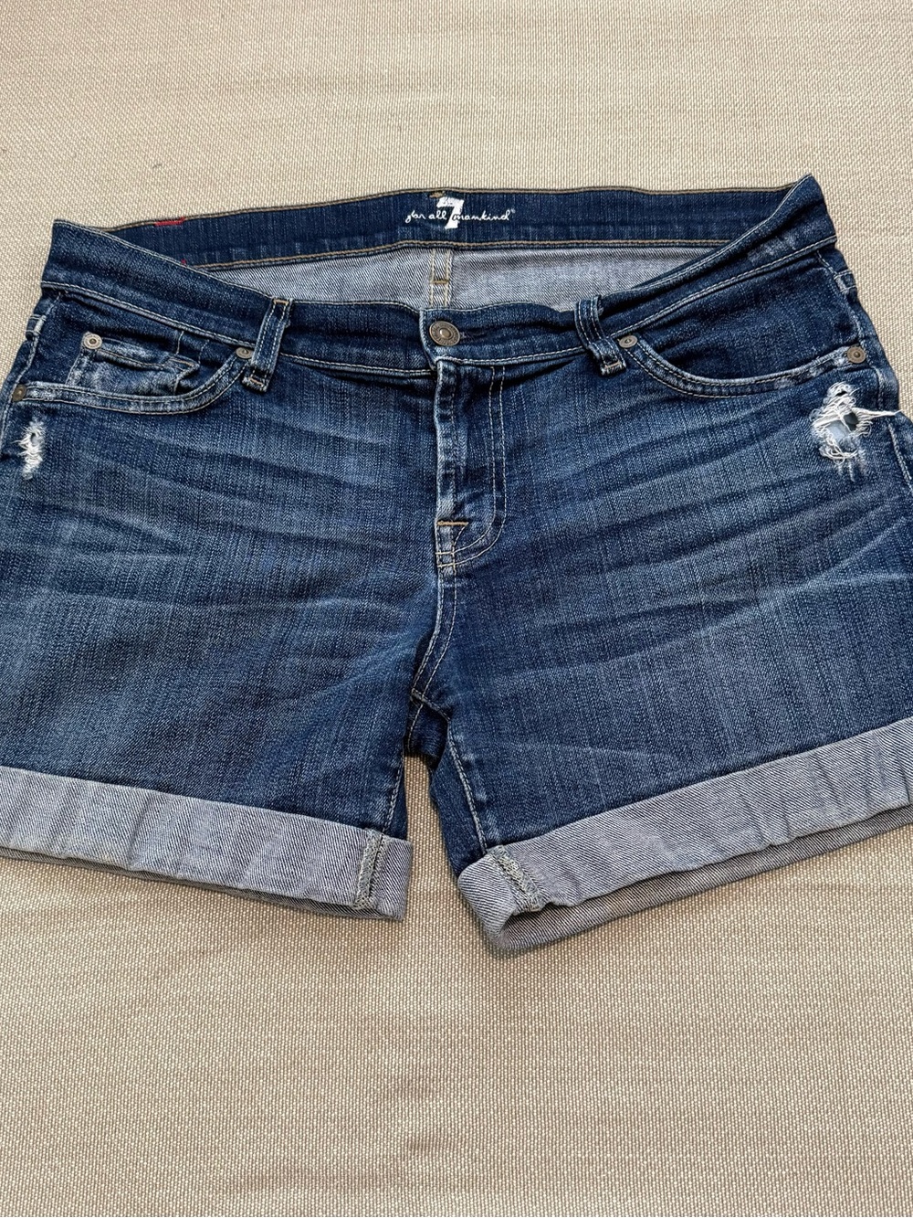 NWOT 7 For All Mankind Dark Blue Rolled Hem Denim Shorts Size 29